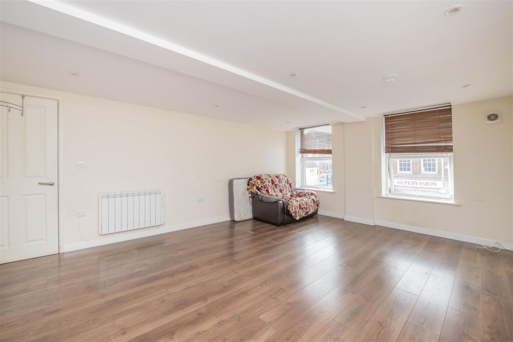 Images for Silver Street, Kettering EAID:oscarjamesapi BID:2