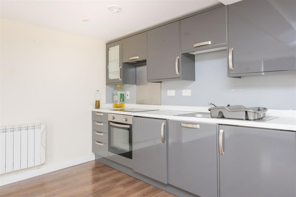 Images for Silver Street, Kettering EAID:oscarjamesapi BID:2