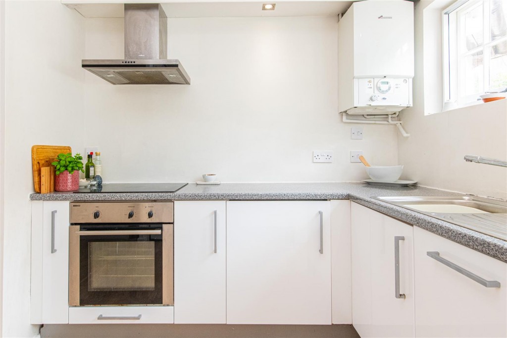 Images for Windsor Court, Market Harborough EAID:oscarjamesapi BID:5