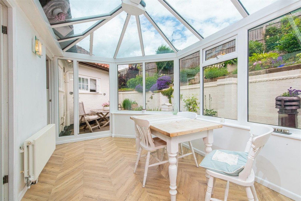 Images for Windsor Court, Market Harborough EAID:oscarjamesapi BID:5