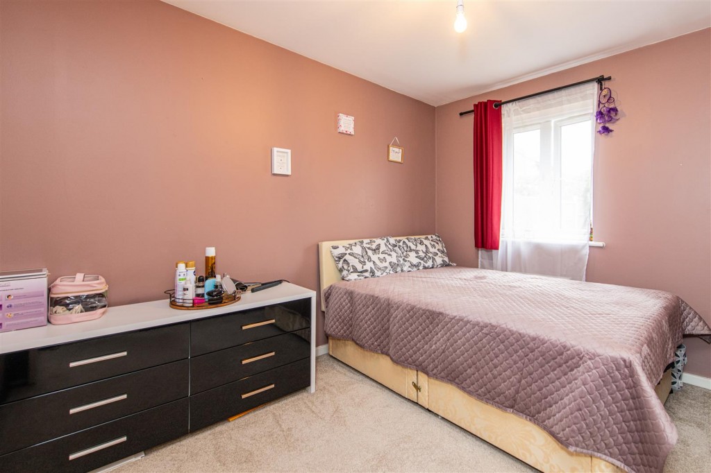Images for Virginia Crescent, Burton Latimer EAID:oscarjamesapi BID:3