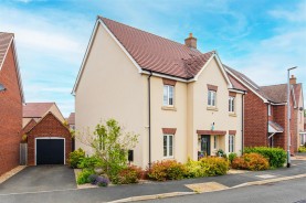 Images for Cannock Crescent, Desborough
