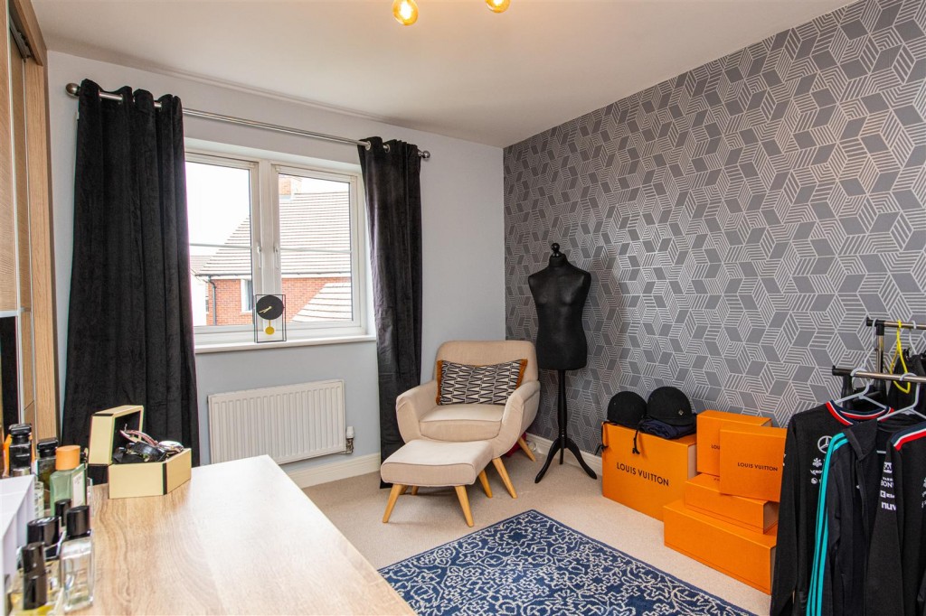 Images for Cannock Crescent, Desborough EAID:oscarjamesapi BID:2