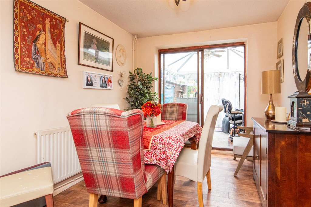 Images for George Street, Higham Ferrers EAID:oscarjamesapi BID:8