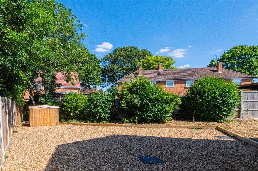 Images for Brookes Grove, Corby EAID:oscarjamesapi BID:4