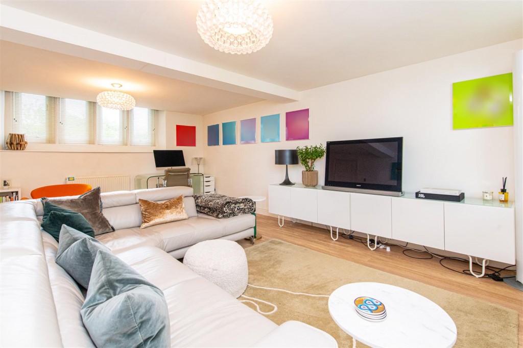 Images for School Lane, Weldon, Corby EAID:oscarjamesapi BID:4