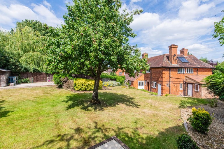 Towcester Road, Northampton - EAID:oscarjamesapi, BID:1