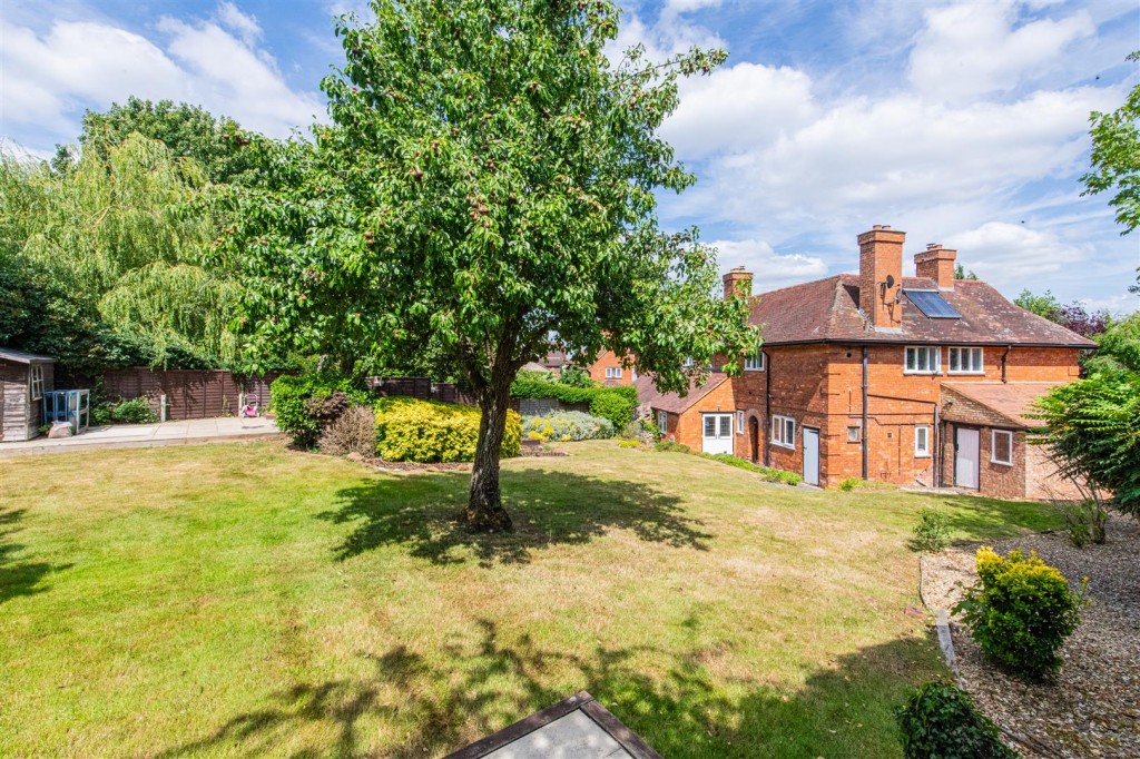Images for Towcester Road, Northampton EAID:oscarjamesapi BID:1