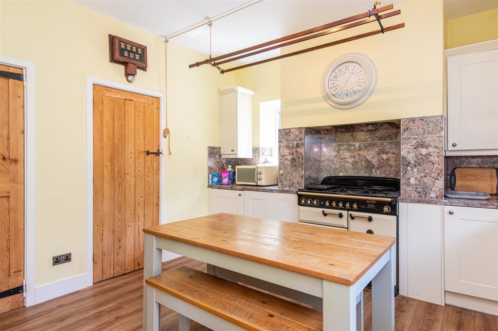 Images for Towcester Road, Northampton EAID:oscarjamesapi BID:1