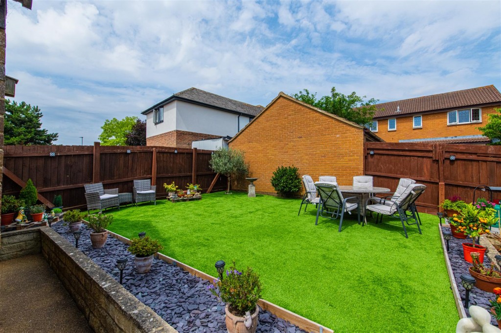 Images for Grange Road, Wellingborough EAID:oscarjamesapi BID:6