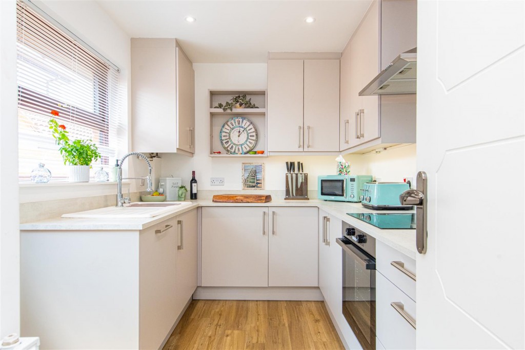 Images for Grange Road, Wellingborough EAID:oscarjamesapi BID:6