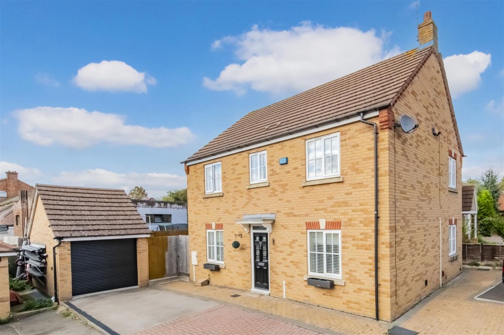 Images for Peck Way, Rushden EAID:oscarjamesapi BID:8