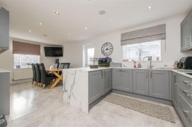 Images for Peck Way, Rushden
