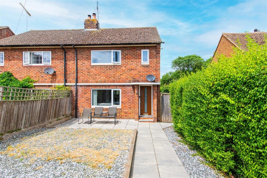 Images for Fairfield Road, Isham, Kettering EAID:oscarjamesapi BID:3