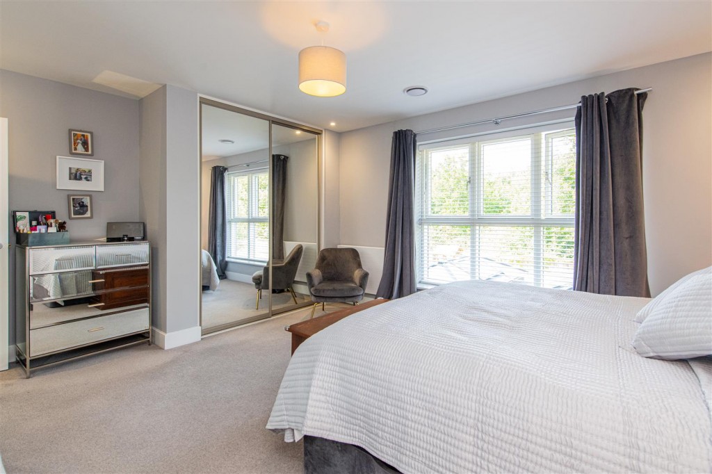 Images for Lake Drive, Weldon, Corby EAID:oscarjamesapi BID:4