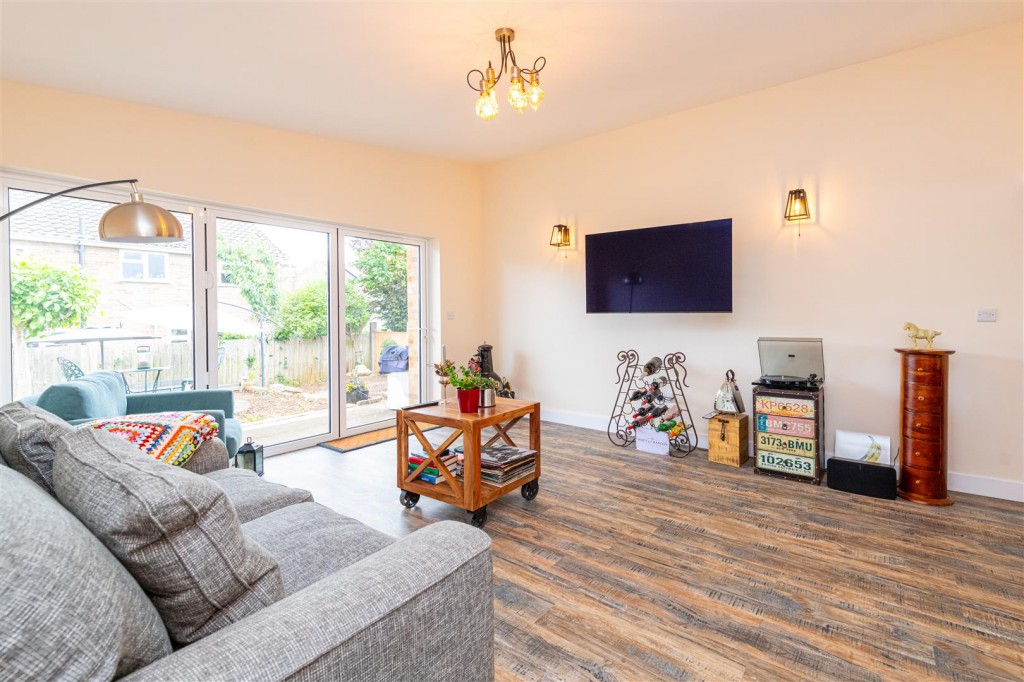 Images for Trinity Road, Rothwell, Kettering EAID:oscarjamesapi BID:2