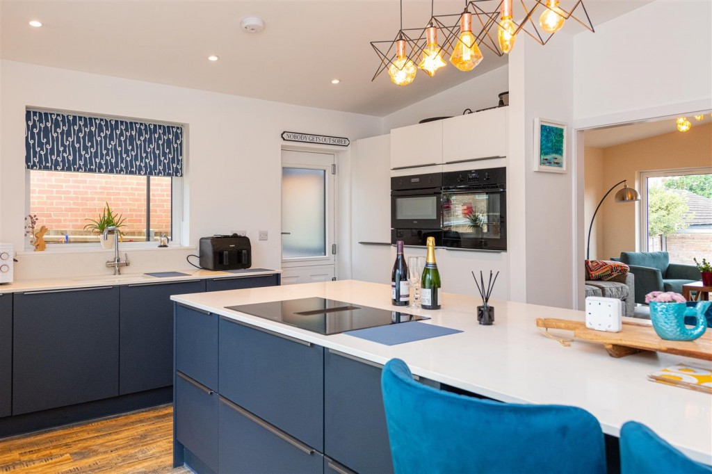 Images for Trinity Road, Rothwell, Kettering EAID:oscarjamesapi BID:2