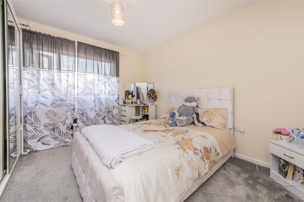 Images for Hilltop Avenue, Barton Seagrave, Kettering EAID:oscarjamesapi BID:2