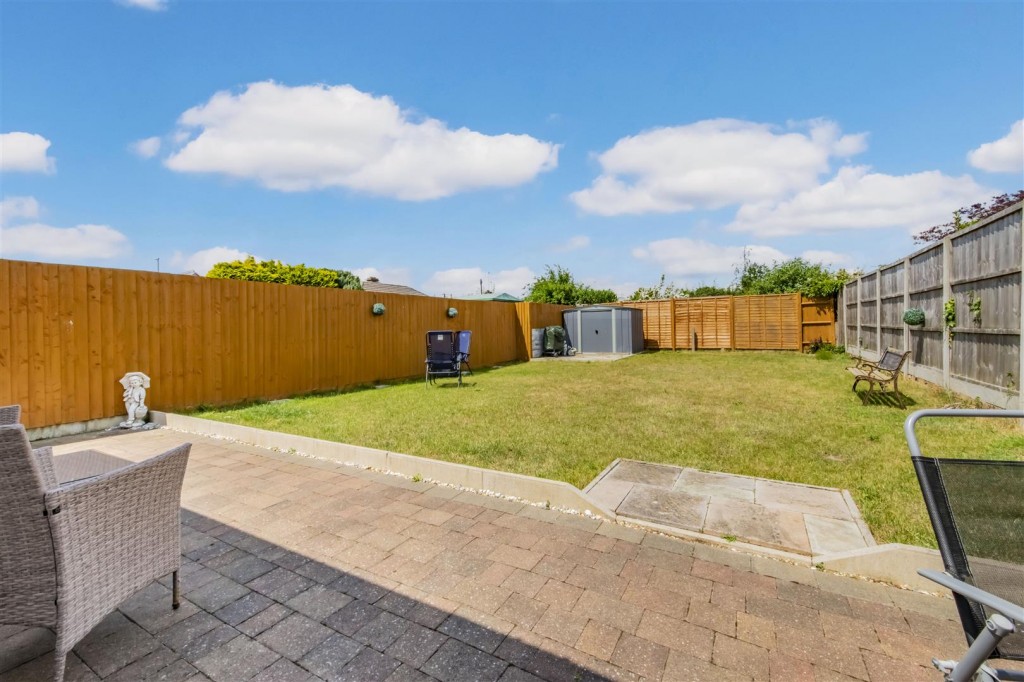 Images for Hilltop Avenue, Barton Seagrave, Kettering EAID:oscarjamesapi BID:2