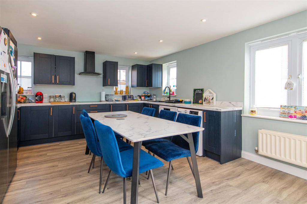 Images for Rochester Road, Corby EAID:oscarjamesapi BID:4
