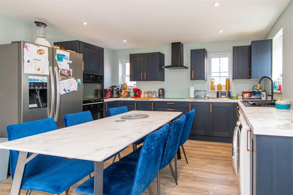Images for Rochester Road, Corby EAID:oscarjamesapi BID:4