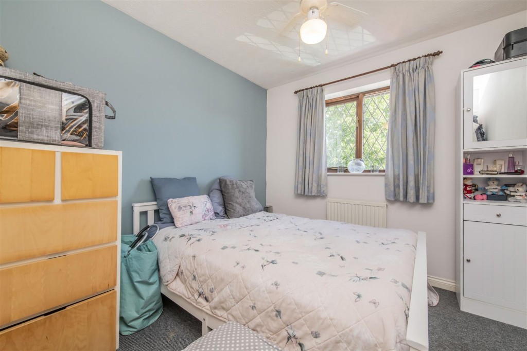 Images for Bush Close, Wellingborough EAID:oscarjamesapi BID:2