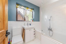Images for Bush Close, Wellingborough