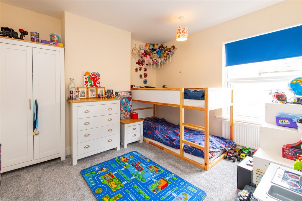 Images for Denmark Road, Rushden EAID:oscarjamesapi BID:8