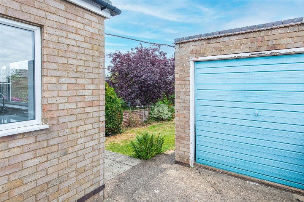 Images for Derwent Crescent, Kettering EAID:oscarjamesapi BID:2