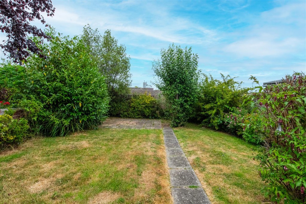 Images for Derwent Crescent, Kettering EAID:oscarjamesapi BID:2