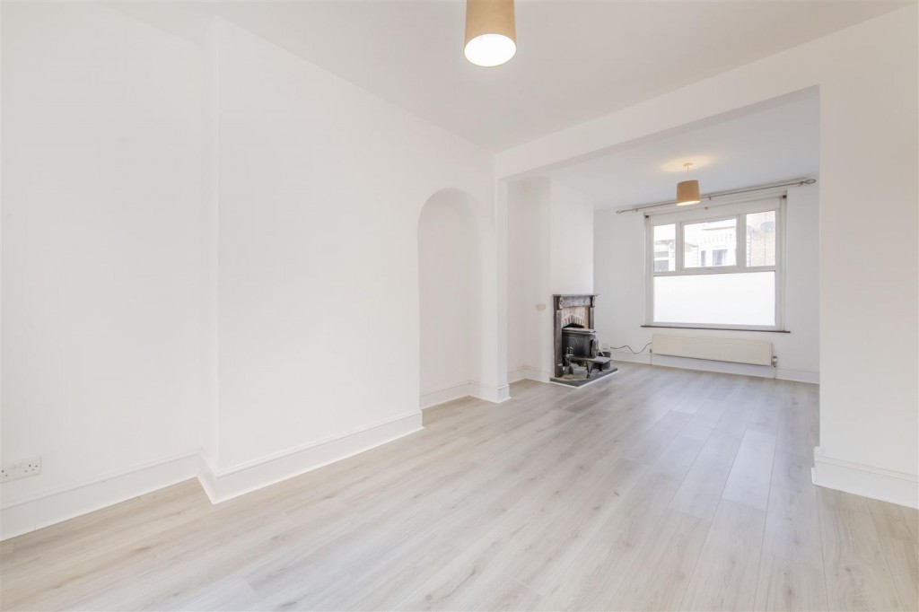 Images for Somerset Street, Northampton EAID:oscarjamesapi BID:2