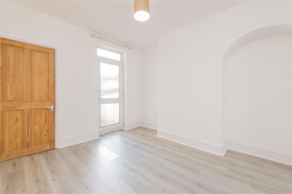 Images for Somerset Street, Northampton EAID:oscarjamesapi BID:2