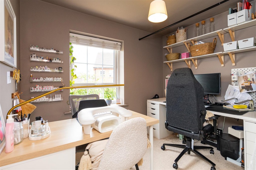 Images for Heron Close, Higham Ferrers EAID:oscarjamesapi BID:8