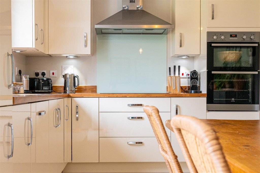 Images for Heron Close, Higham Ferrers EAID:oscarjamesapi BID:8