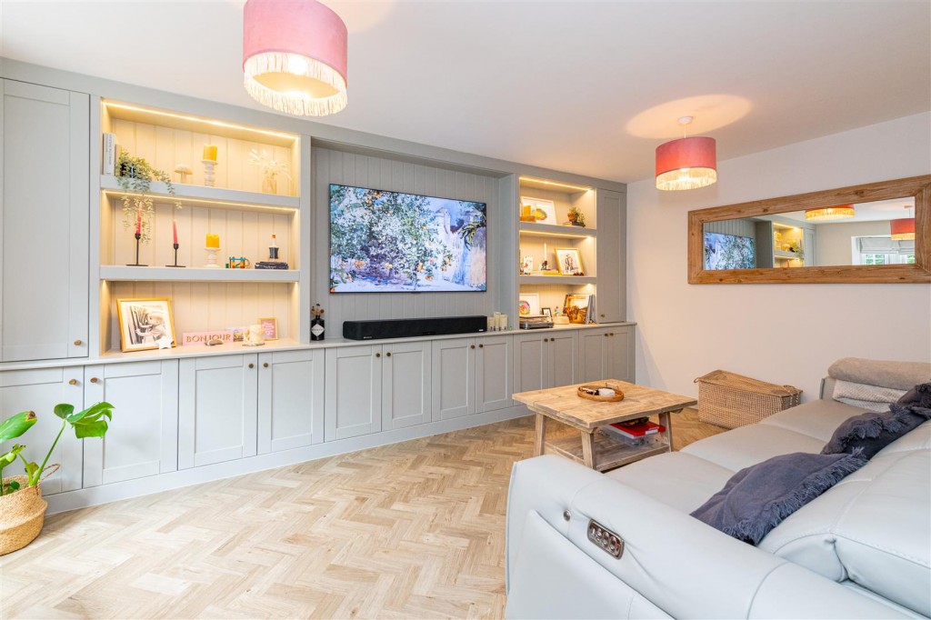 Images for Heron Close, Higham Ferrers EAID:oscarjamesapi BID:8
