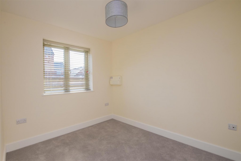 Images for Baldwin Drive, White Lodge Farm, Burton Latimer EAID:oscarjamesapi BID:2