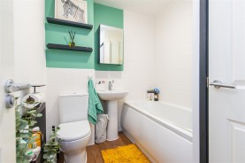 Images for Virginia Crescent, Burton Latimer