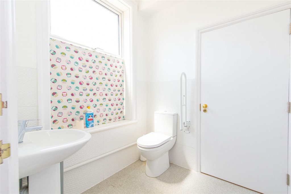 Images for Park Avenue North, Northampton EAID:oscarjamesapi BID:1