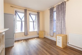 Images for Park Avenue North, Northampton
