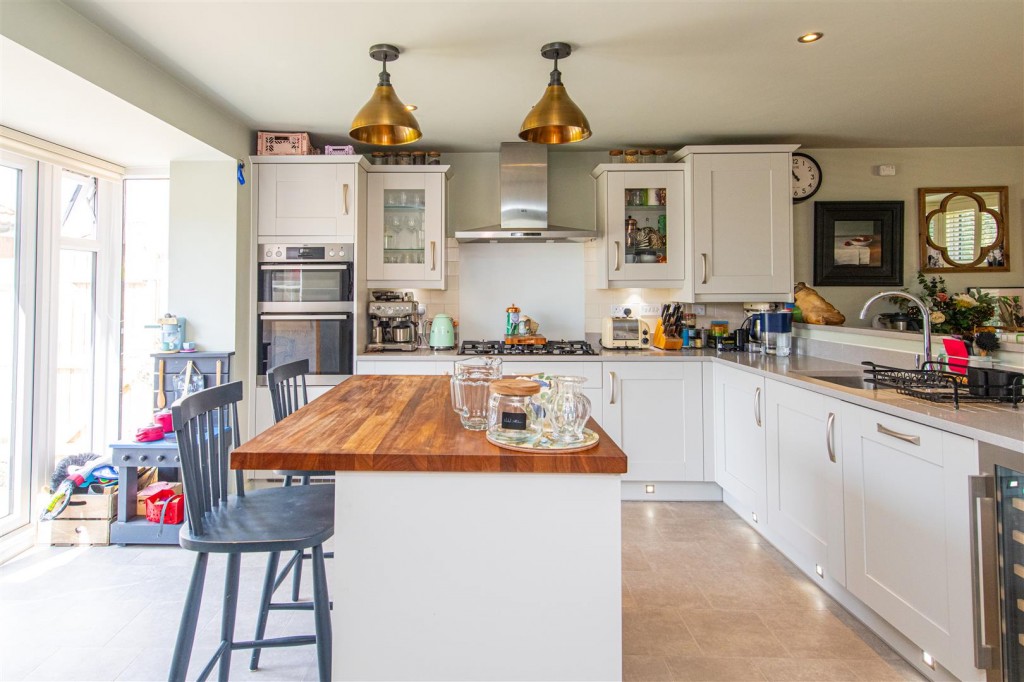 Images for Cherry Tree Drive, Market Harborough EAID:oscarjamesapi BID:5