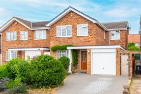 Images for Eastlands Road, Finedon