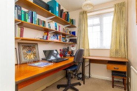 Images for Eastlands Road, Finedon