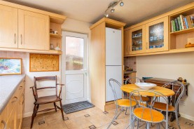 Images for Eastlands Road, Finedon