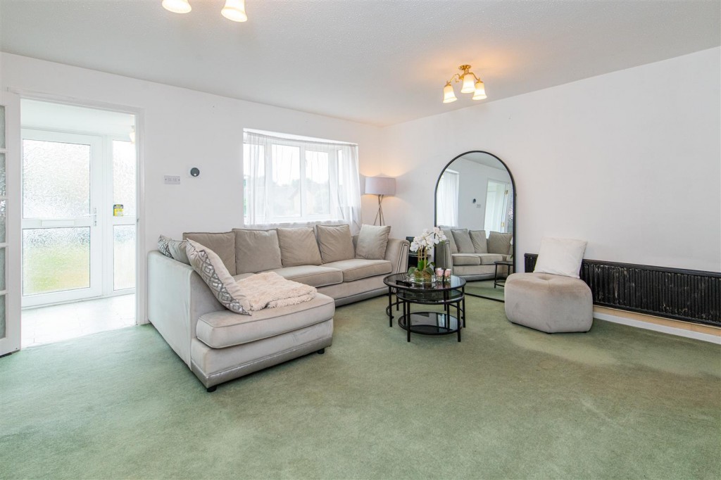 Images for St. Johns Road, Kettering EAID:oscarjamesapi BID:2