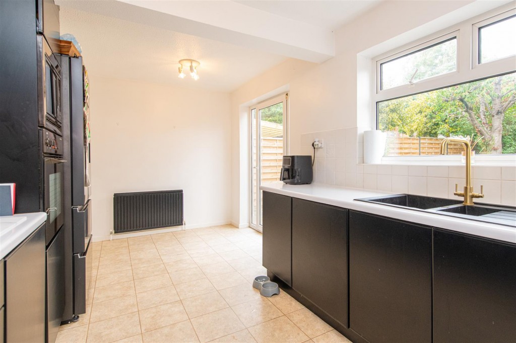 Images for St. Johns Road, Kettering EAID:oscarjamesapi BID:2
