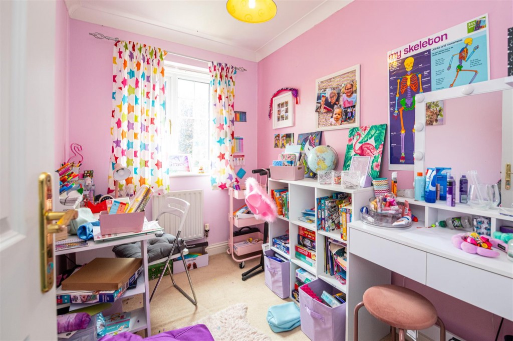Images for Oakham Close, Desborough, Kettering EAID:oscarjamesapi BID:5