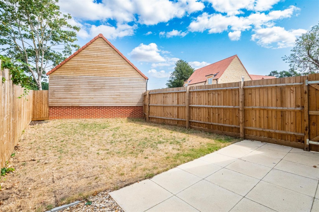 Images for Paradise Crescent, Chancery Lane, Thrapston EAID:oscarjamesapi BID:3