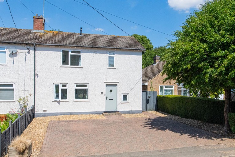 Isham Road, Pytchley, Kettering - EAID:oscarjamesapi, BID:2