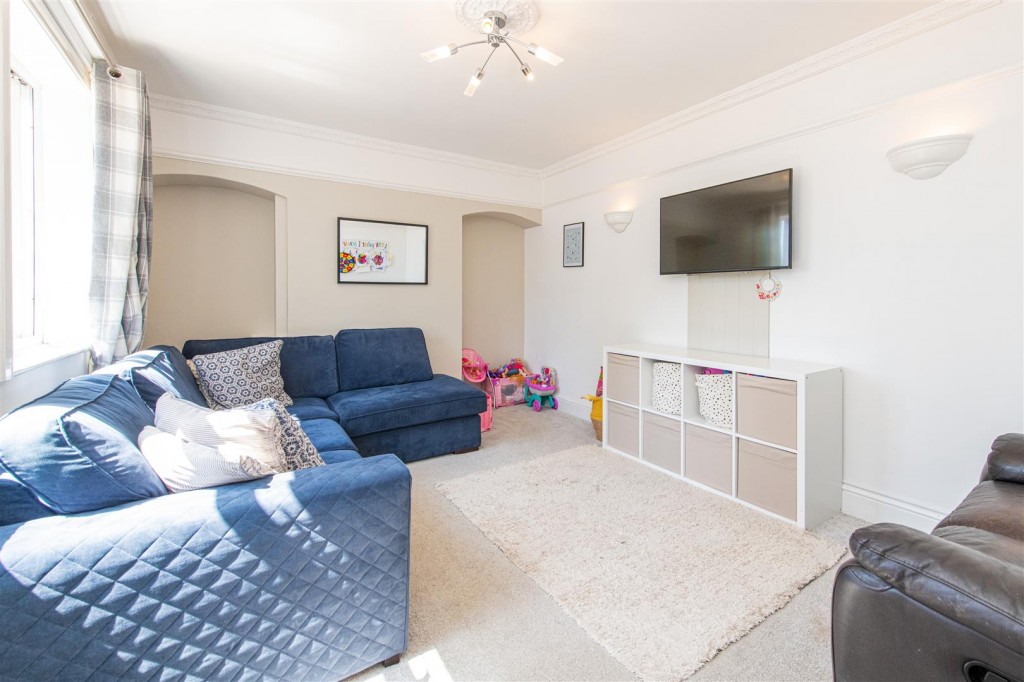 Images for Isham Road, Pytchley, Kettering EAID:oscarjamesapi BID:2