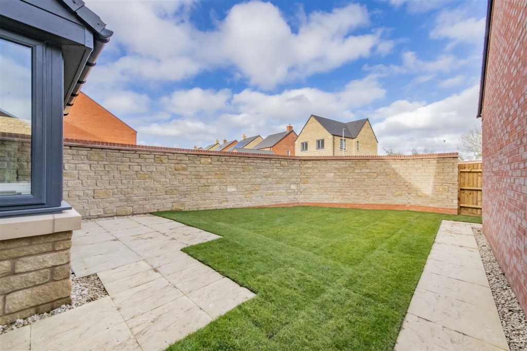 Images for Apollo Close, Barton Seagrave EAID:oscarjamesapi BID:2